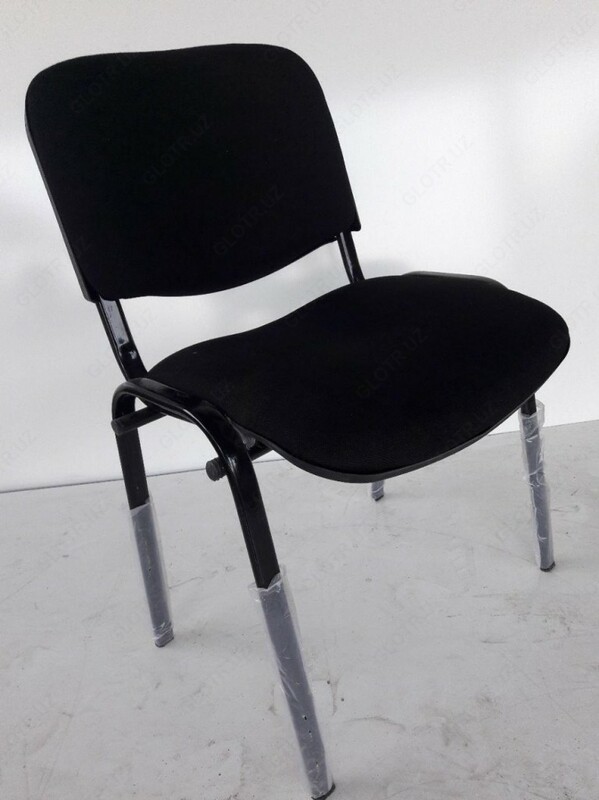 Стул Изо пласмасовый