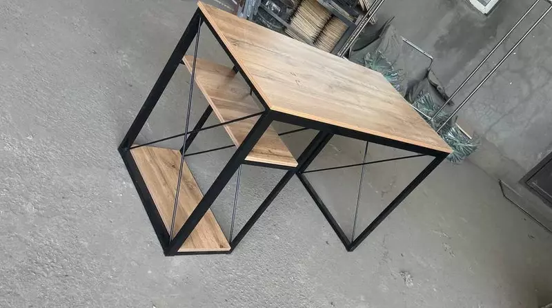 Письменный стол в стиле "Лофт" Модель №1