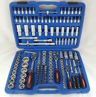 Набор инструмента 1/4 & 3/8 & 1/2 DR  172 предметов