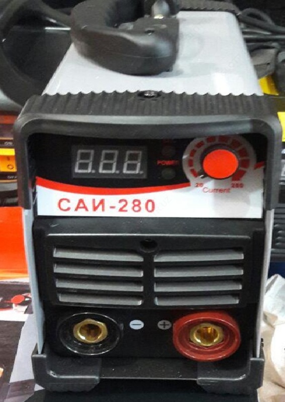 Сварочный инвертор Ресанта САИ 280