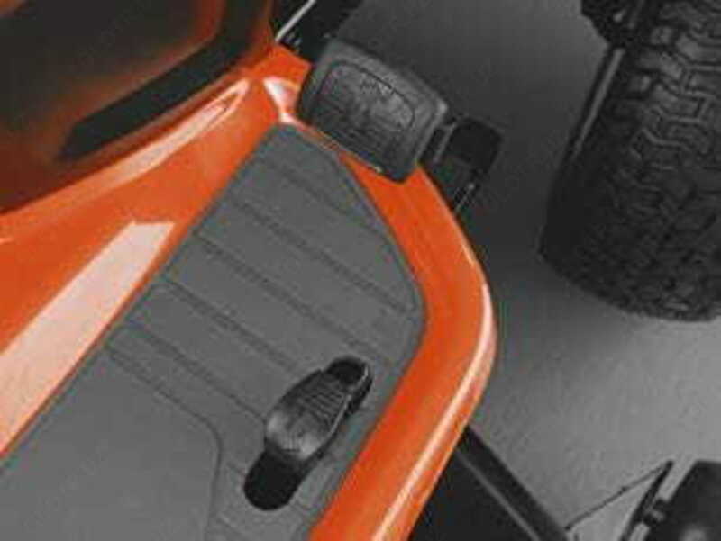 Садовый трактор Husqvarna TS 142T - 61 815 118.6 сум