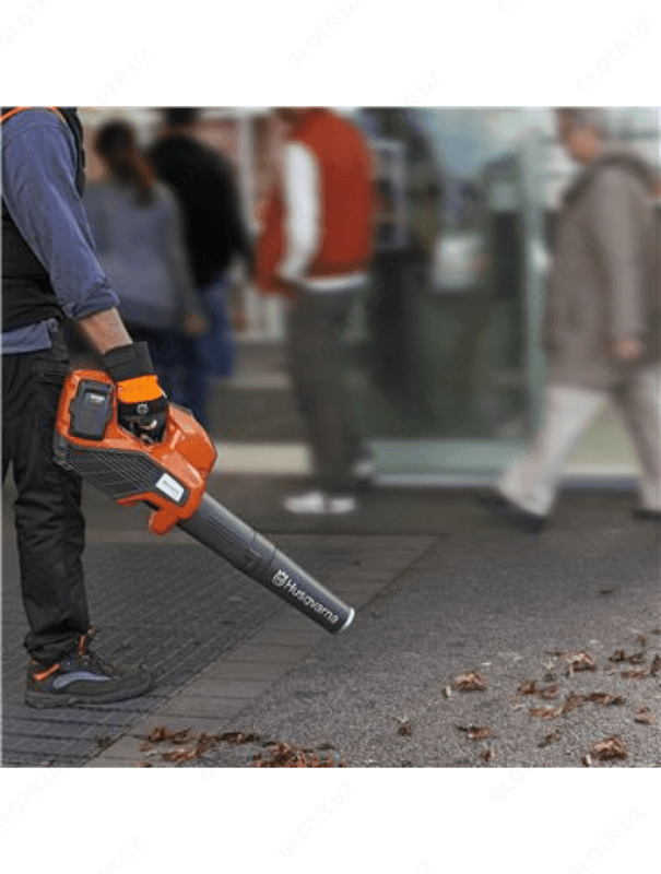 Аккумуляторный воздуходув Husqvarna 525iB