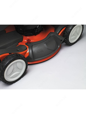 Benzinli maysazor Husqvarna R 152SV