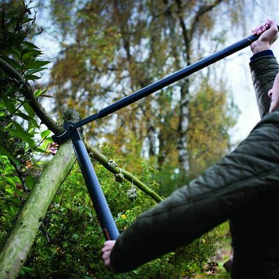 Большой плоскостной сучкорез Fiskars с загнутыми лезвиями SingleStep™ (L) L38