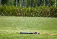  Metall taglikdagi suvni tejaydigan purkagich FISKARS - 