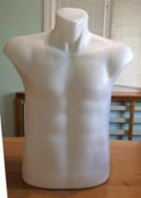 Манекен Роберт белый - 22 500 сум / шт.