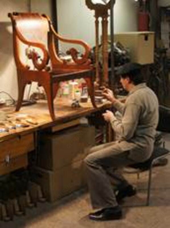 Реставрация антиквариат диван - от 45 589 сум