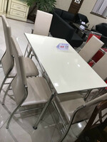  Oshxona uchun stol va stullar toplami - 