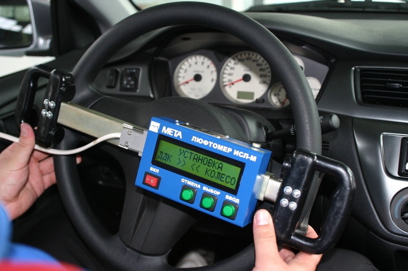 Люфтомер - измеритель суммарного люфта рулевого колеса