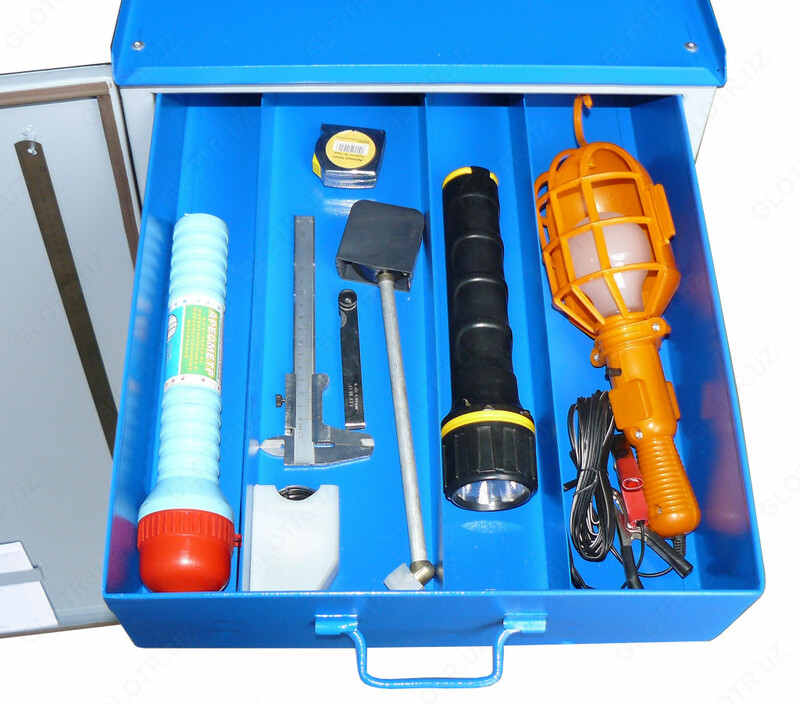 Комплект приборов контрольно технического пункта автопредприятия