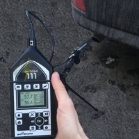 по запросу OKTAVA-111 shovqin analizatori GAI-ni o'rnatdi