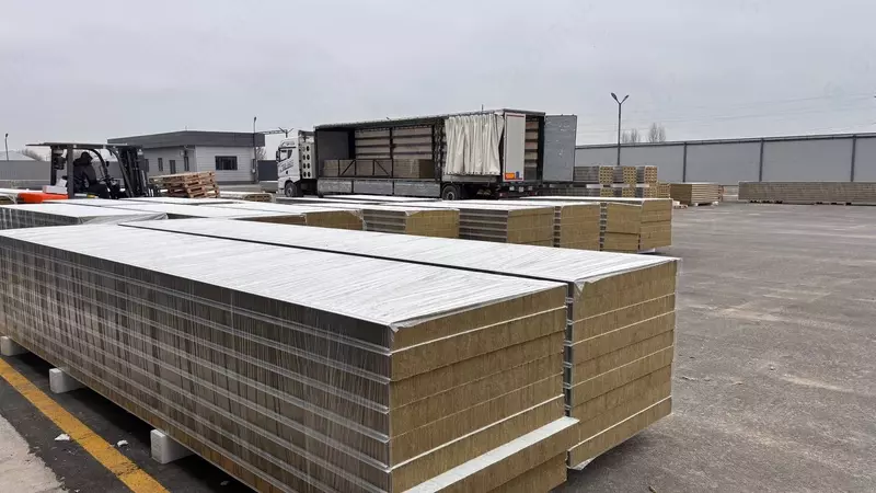  Tom va devor uchun penopoliuritanli sendvich panellar (50mm  75mm  100mm  125mm  150mm) WALLROOF