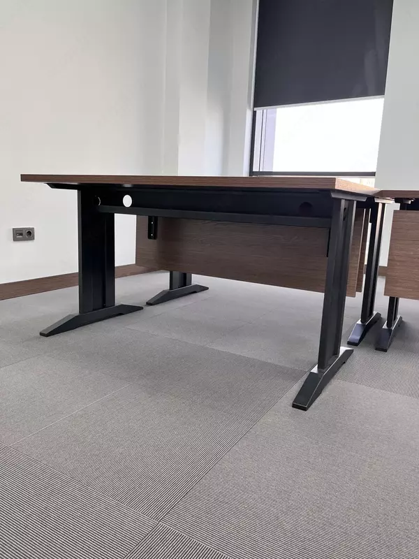 Евро ножки для офисных и школьных столов