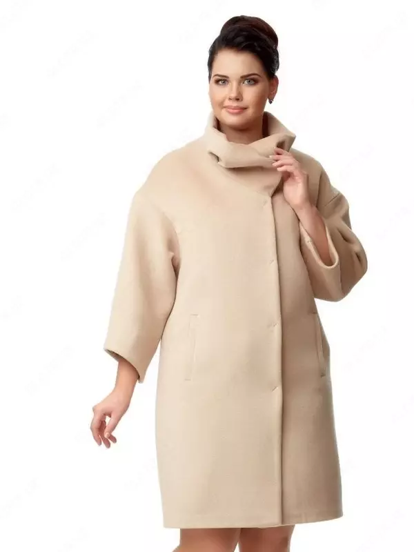 Demi-mavsum qisqa paltosini quruq tozalash