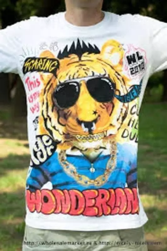 Химчистка футболки с коротким рукавом - 88 000 so'm