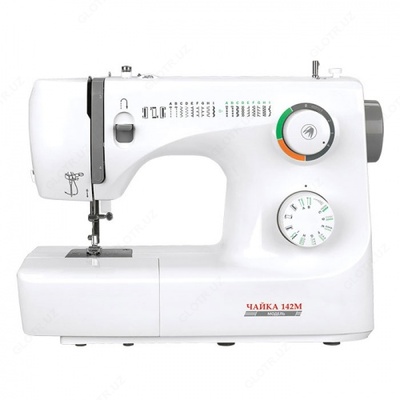 Швейная машина Chayka 142M