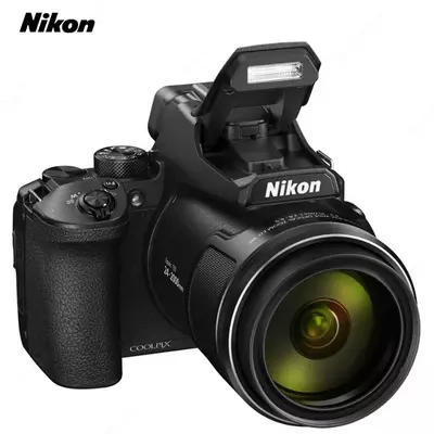 Фотоаппарат Nikon CoolPix P950 16mp 83x Zoom Full HD Wi-Fi