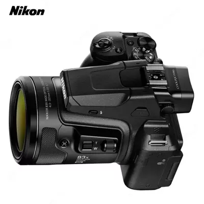 Фотоаппарат Nikon CoolPix P950 16mp 83x Zoom Full HD Wi-Fi