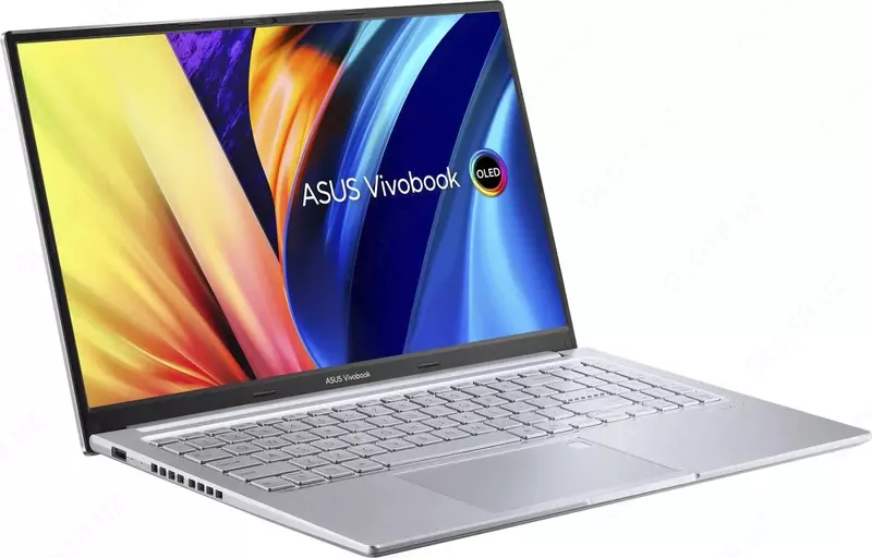 ASUS VivoBook 15X (Intel Core i3-1220P/ DDR4 8GB/ SSD 512GB G3/ 15.6" FHD OLED 60Hz/ Intel UHD Graphics/ NoOS/ RU) Silver