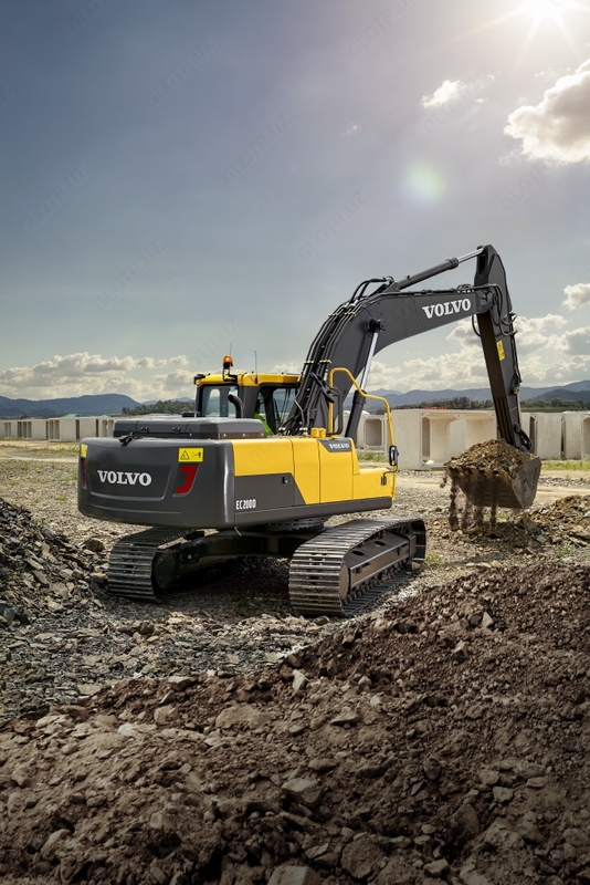 от {0} сум Гусеничный экскаватор VOLVO EC200D