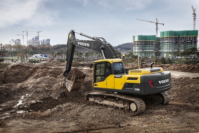 Гусеничный экскаватор VOLVO EC200D