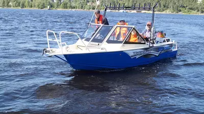 Alyuminiy qayiq "Berkut" L-Fisher, uzunligi 5.65 m