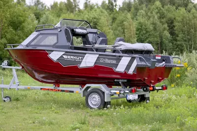 Алюминиевая лодка "Berkut" M-HT, длина 5 м