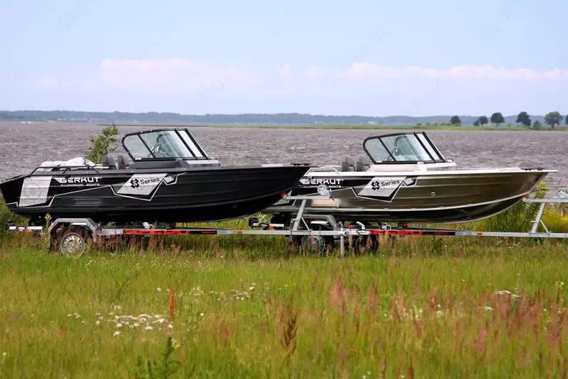 Алюминиевая лодка "Berkut" S-Fisher, длина 4.7 м