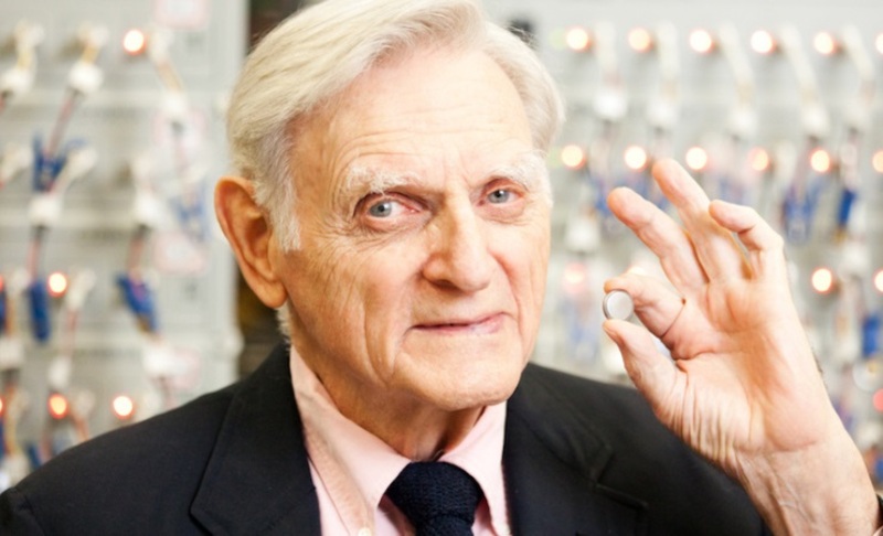 Новый тип батарей от изобретателя литий-ионного аккумулятора