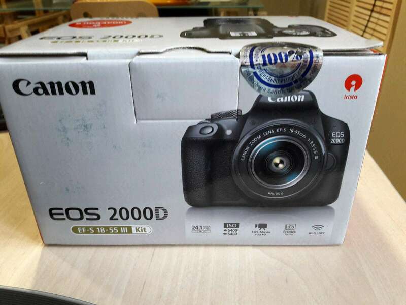 Зеркальный фотоаппарат CANON EOS 2000D kit ( 18-55mm f/3.5-5.6 III)