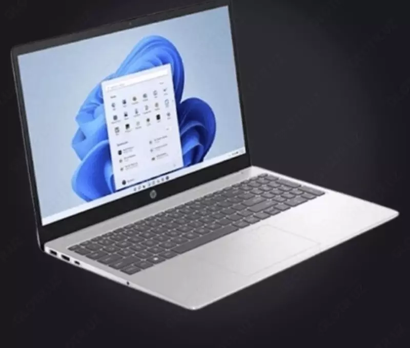 HP Laptop Clamshell | Sebastian 23C1 | i3-1315U - 4 849 000 сум