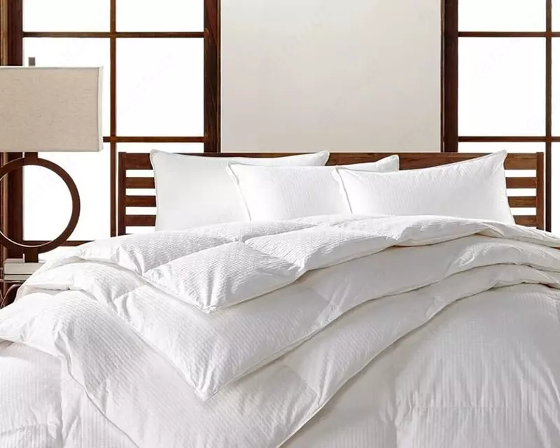 Одеяло для гостиниц 170х210 см