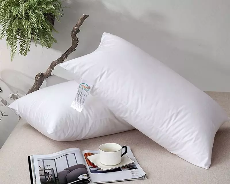 Подушка для гостиниц 50х70 см - по запросу