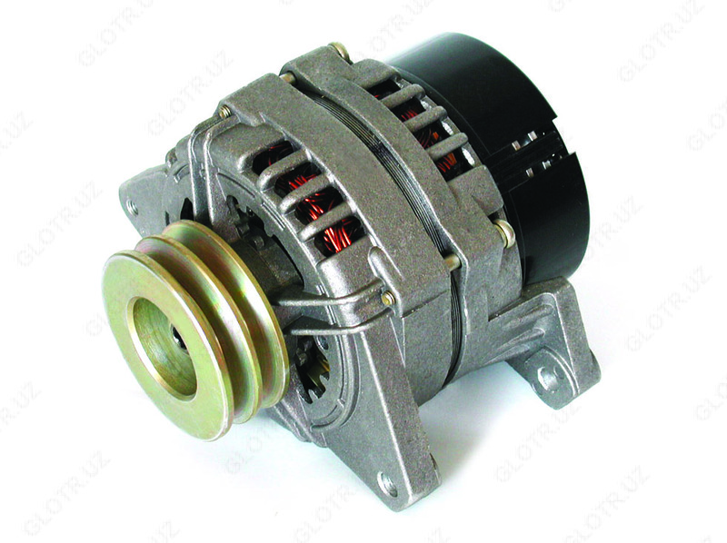 KAMAZ-740 dvigatelli KAMAZ generatori. (28V  60A) (ikki simli kasnak) (BATE  Belarusiya)