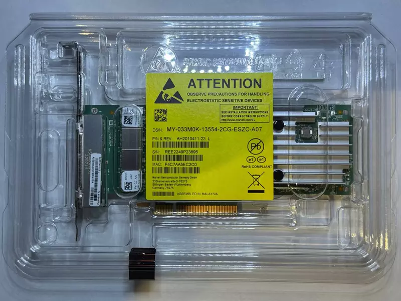 QLogic/Marvell 4-портовый сетевой адаптер (NIC) 10GBASE-T.