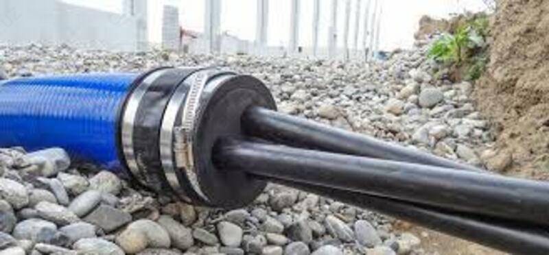 Прокладка кабелей в траншее