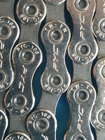 Цепь для велосипеда PYC-10S.