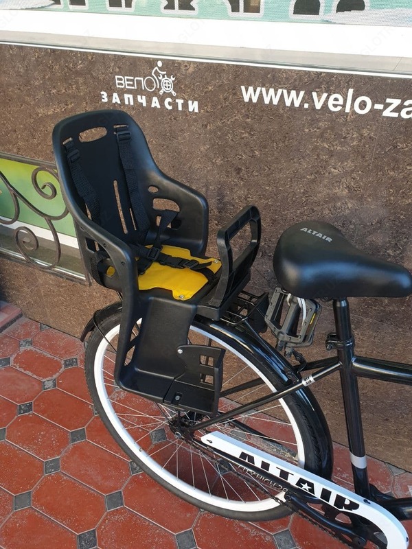 Детское велокресло.