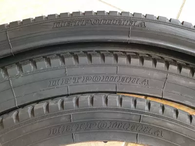 Камеры 28, 26 и 20 покрышки 40,26,20,цепи 1ск.