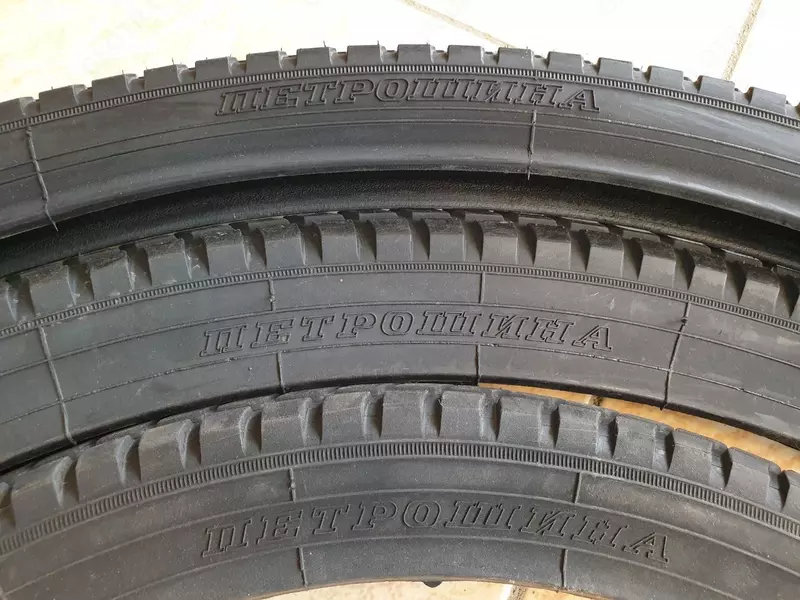 Камеры 28, 26 и 20 покрышки 40,26,20,цепи 1ск.