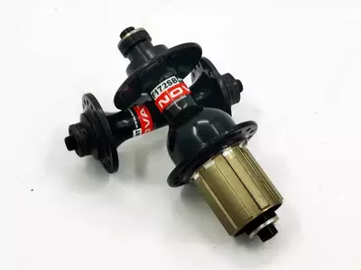 Old / orqa vtulkalar Novatec 32.