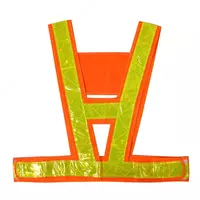 Светоотражающий жилет.