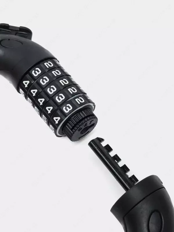 Кодовый 5 значный замок с креплением 115х1.1 см