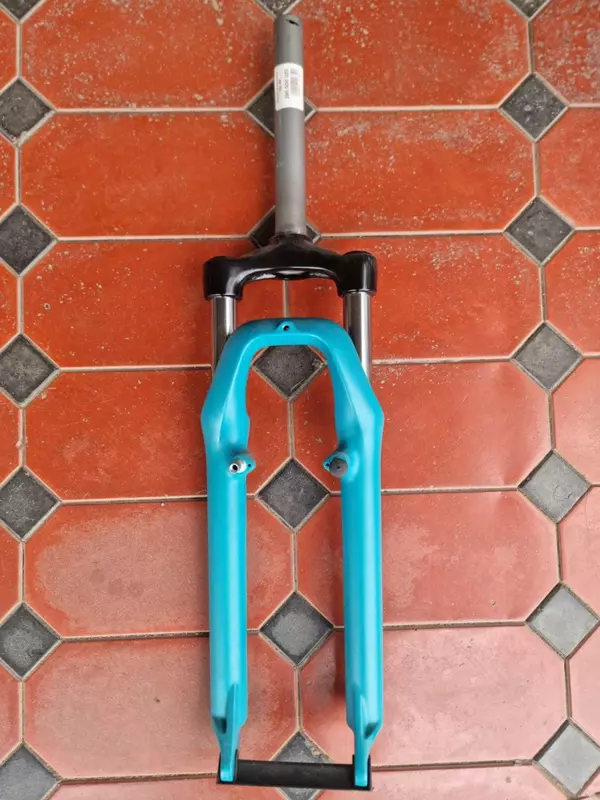 Вилка ZOOM 26 алюминевая Disc и VBR.