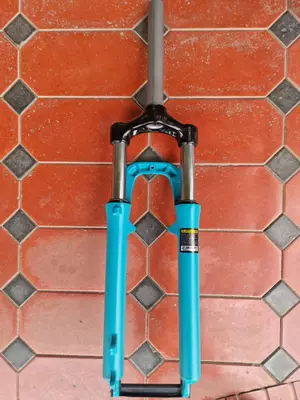 Вилка ZOOM 26 алюминевая Disc и VBR.