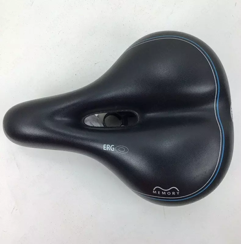 BELL velosiped o‘rindig‘i — keng va yumshoq.