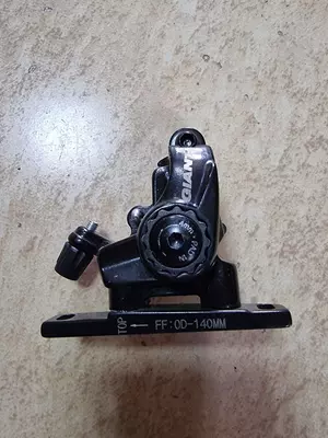 Дисковый тормоз (калипер) Giant FLAT MOUNT