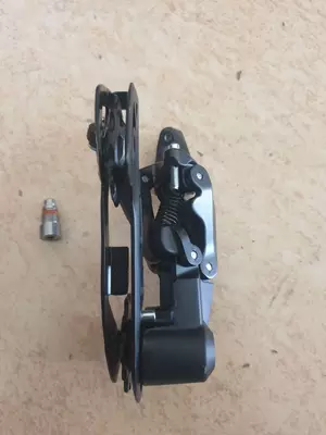 Задний переключатель Shimano Deore RD-M4120-SGS Shadow 10/11 speed