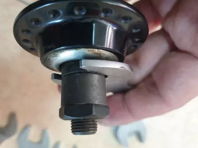 Конусные ключи для велосипеда.