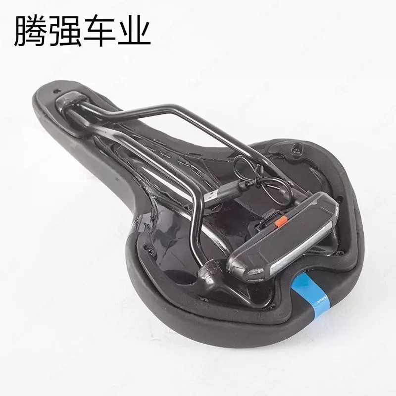 Сидение для велосипеда с мощным USB фонарем.